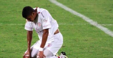 jugador triste x